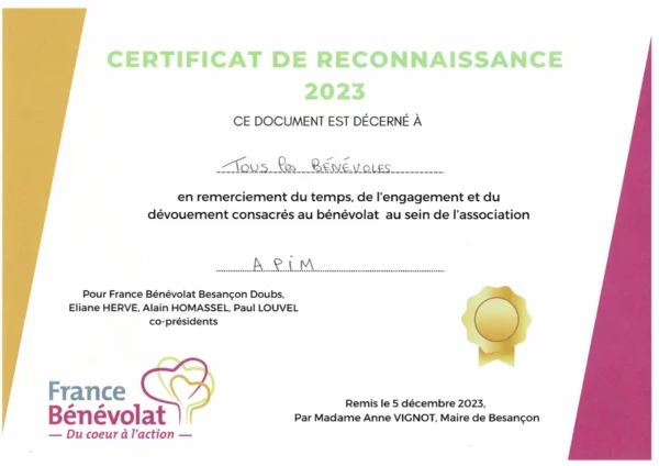 Un certificat de reconnaissance pour les bénévoles